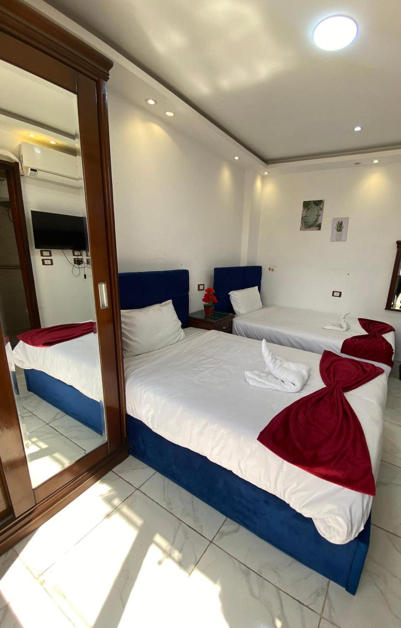 Middle East Pyramids Hotel Kafret el-Gabal Esterno foto