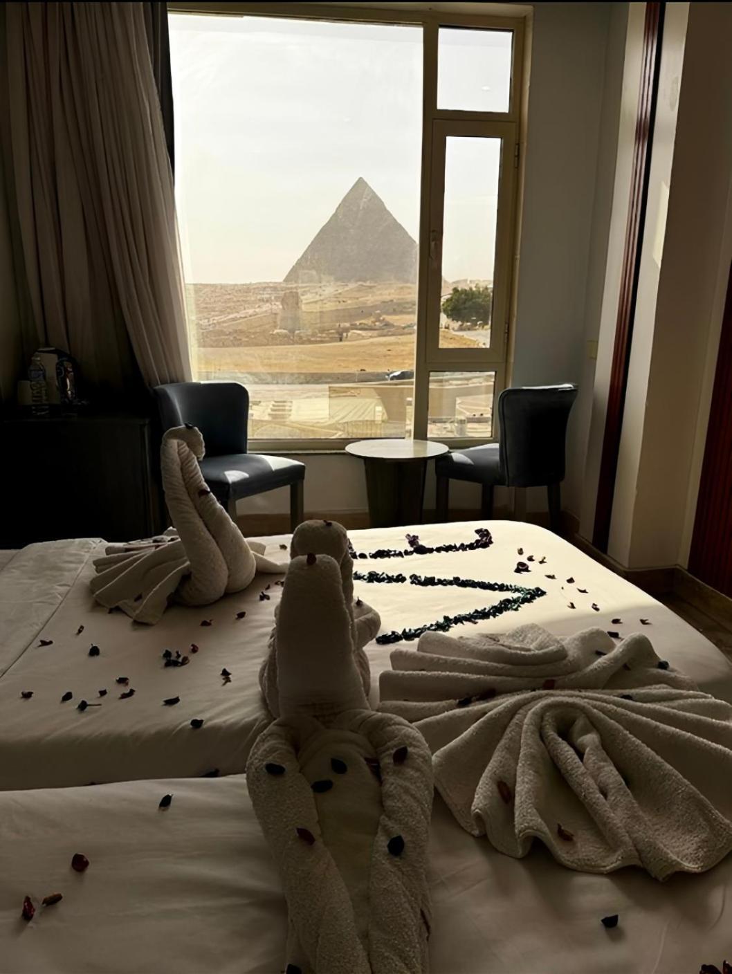 Middle East Pyramids Hotel Kafret el-Gabal Esterno foto